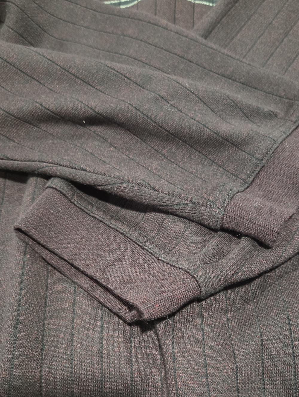 V-Neck Ribbed Sweater with Subtle Stripe - Picture 2 of 5